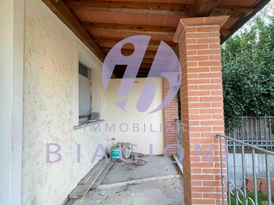 casa indipendente in vendita a Seravezza in zona Pozzi