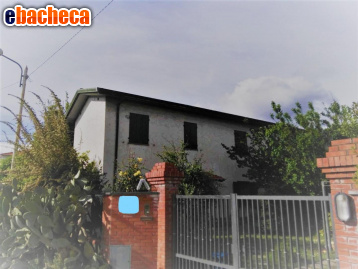 appartamento in vendita a Seravezza in zona Querceta