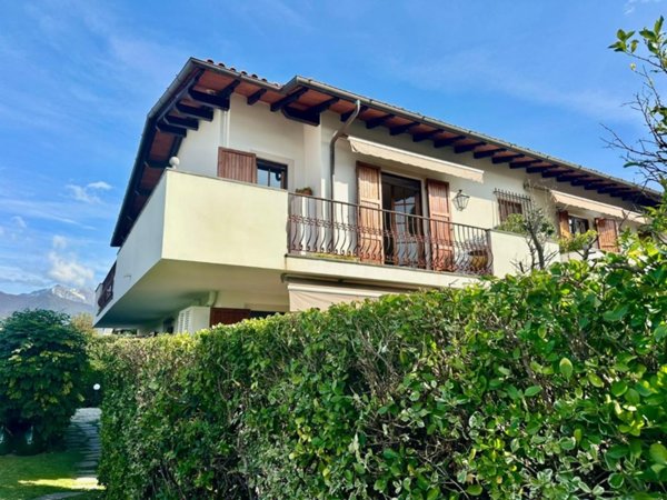 appartamento in vendita a Seravezza in zona Querceta