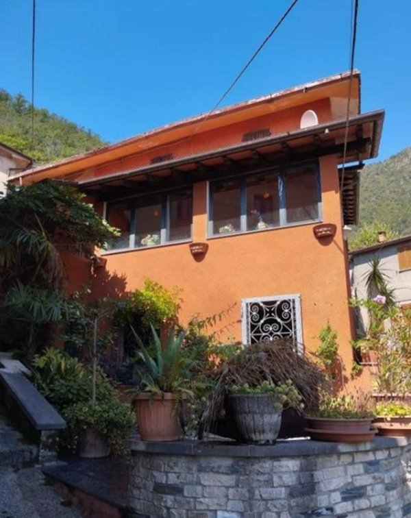 appartamento in vendita a Seravezza in zona Basati