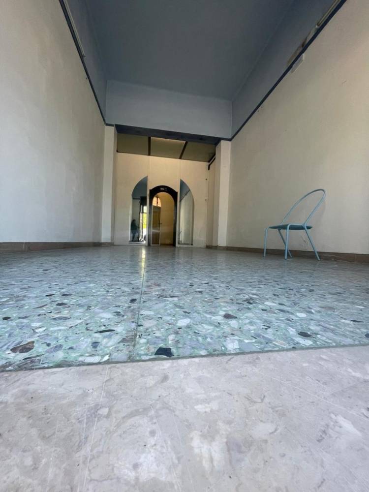 negozio in vendita a Seravezza in zona Querceta