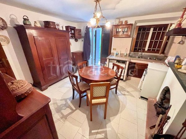 casa indipendente in vendita a Seravezza in zona Querceta