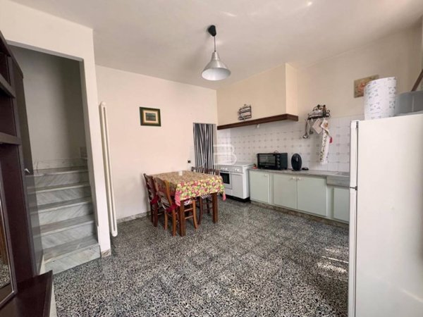 casa indipendente in vendita a Seravezza in zona Pozzi