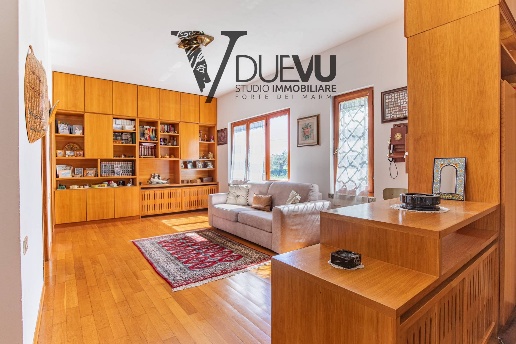 casa indipendente in vendita a Seravezza in zona Querceta