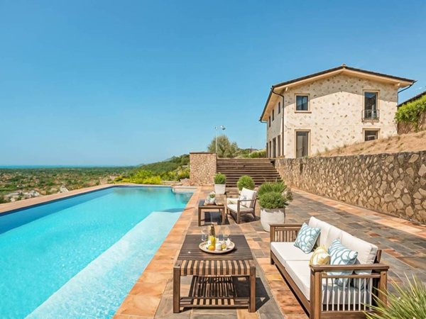 casa indipendente in vendita a Seravezza in zona Ripa