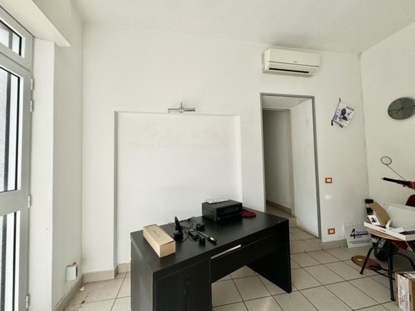 negozio in vendita a Seravezza