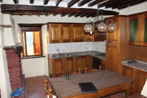 casa indipendente in vendita a Seravezza