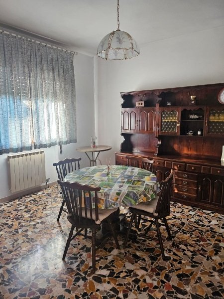 casa indipendente in vendita a Seravezza in zona Pozzi