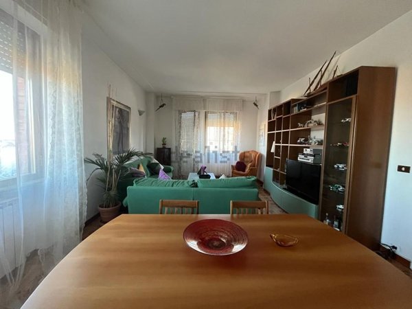 appartamento in vendita a Seravezza in zona Querceta