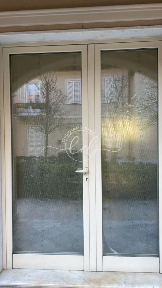 capannone in vendita a Seravezza in zona Querceta