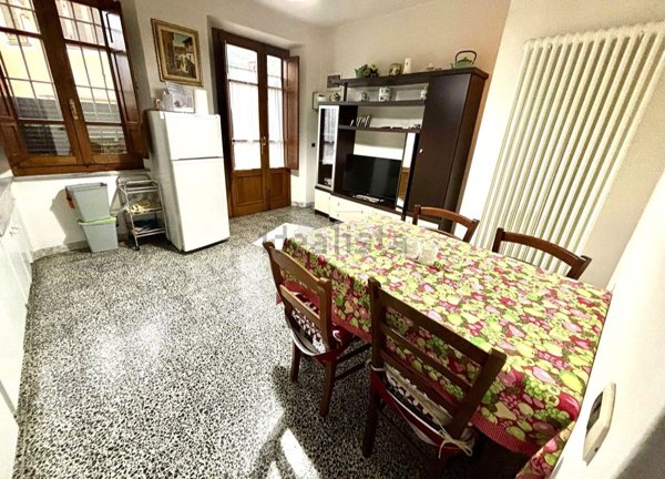 casa indipendente in vendita a Seravezza