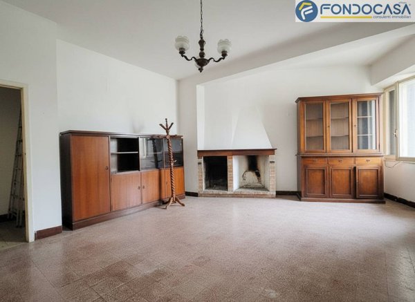 appartamento in vendita a Seravezza in zona Pozzi