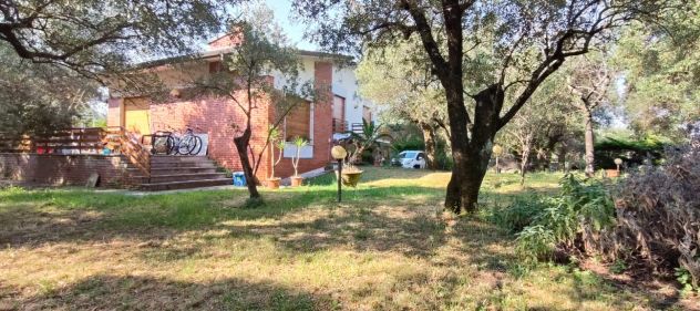 casa indipendente in vendita a Seravezza in zona Pozzi