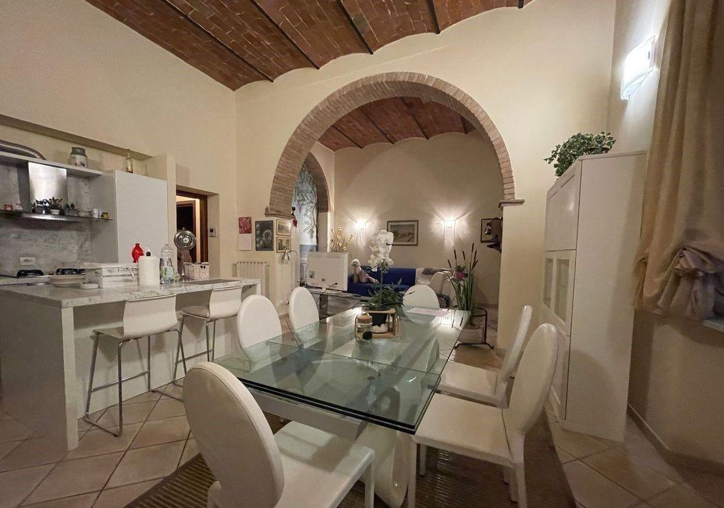 appartamento in vendita a Seravezza in zona Querceta