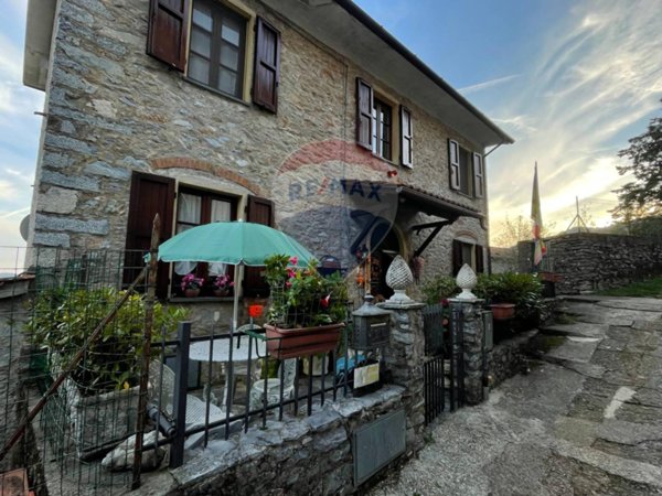 casale in vendita a Seravezza