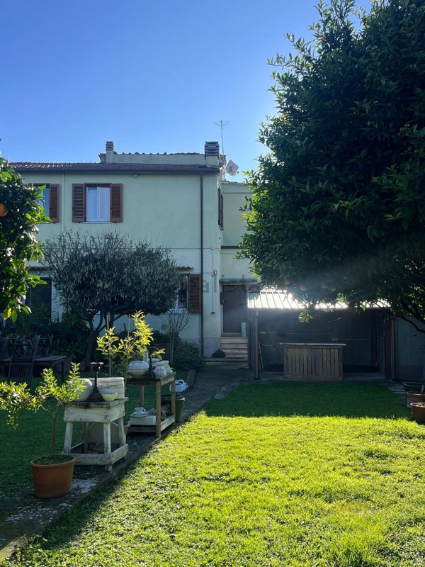 appartamento in vendita a Seravezza