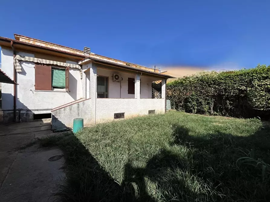 casa indipendente in vendita a Seravezza