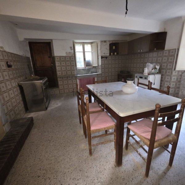 appartamento in vendita a Seravezza