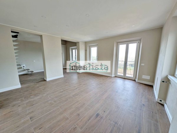 appartamento in vendita a Seravezza in zona Pozzi