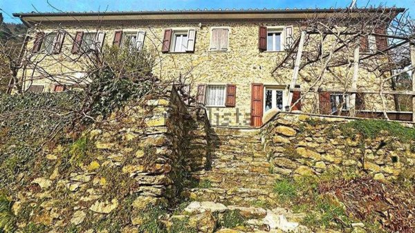 casale in vendita a Seravezza