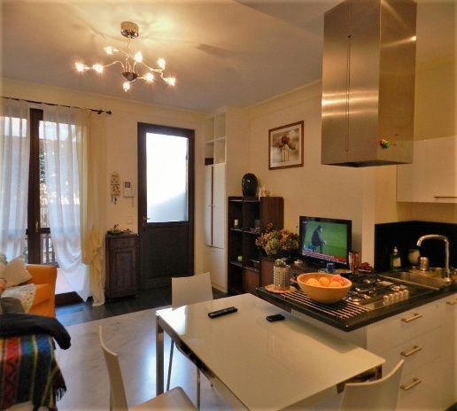 casa indipendente in vendita a Seravezza