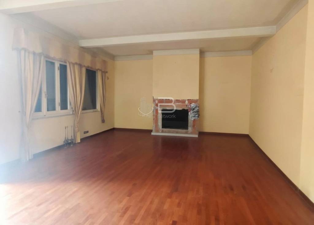 casa indipendente in vendita a Seravezza in zona Querceta