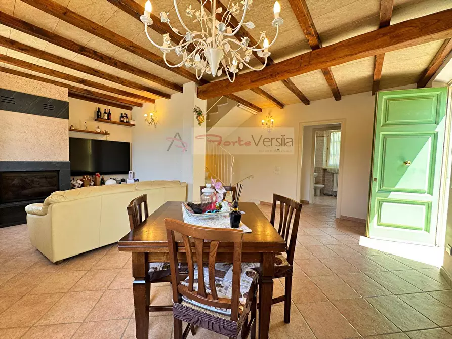 casa indipendente in vendita a Seravezza in zona Querceta