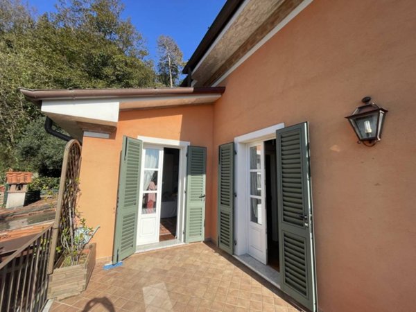 casa indipendente in vendita a Seravezza