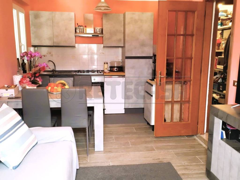 appartamento in vendita a Seravezza in zona Querceta