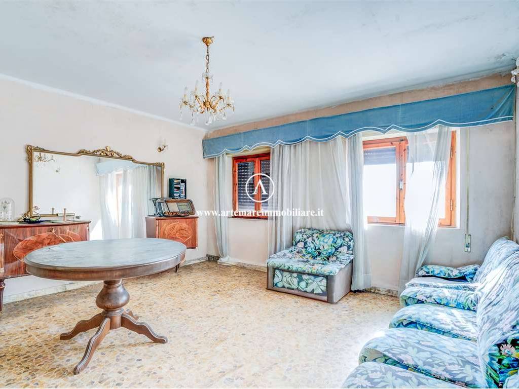 appartamento in vendita a Seravezza in zona Pozzi