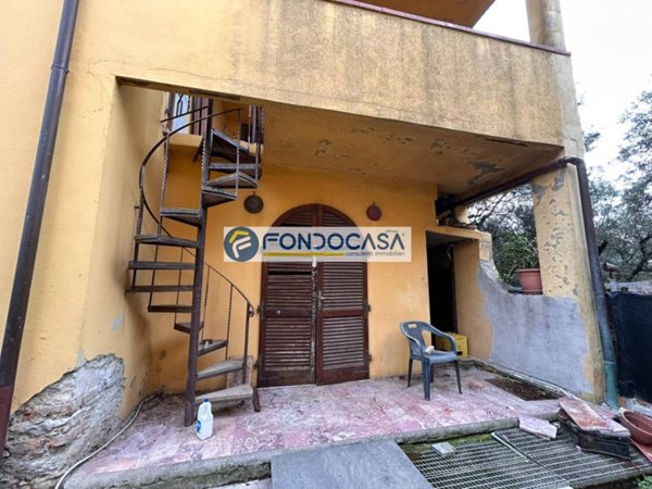 casa indipendente in vendita a Seravezza in zona Querceta