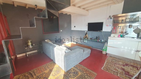 casa indipendente in vendita a Seravezza