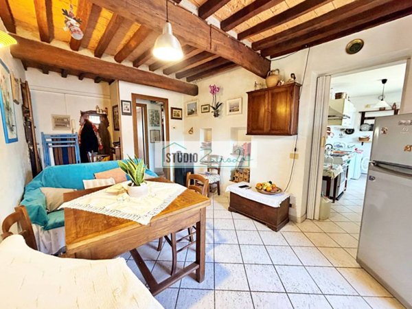 appartamento in vendita a Seravezza in zona Querceta