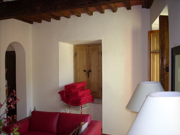 casa indipendente in vendita a Seravezza