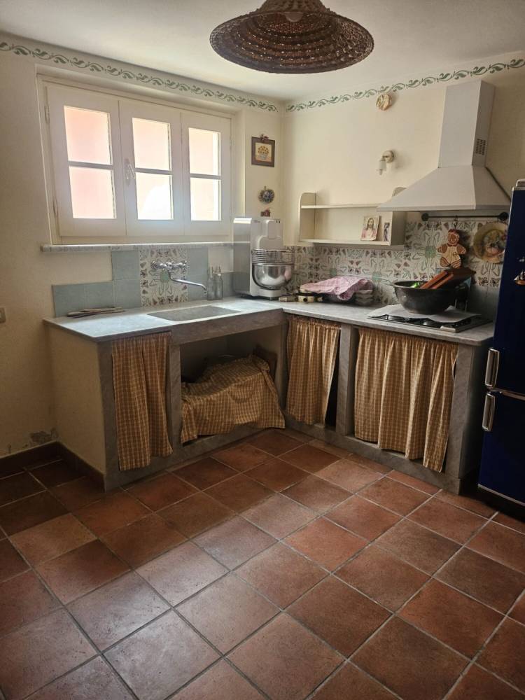 casa indipendente in vendita a Seravezza