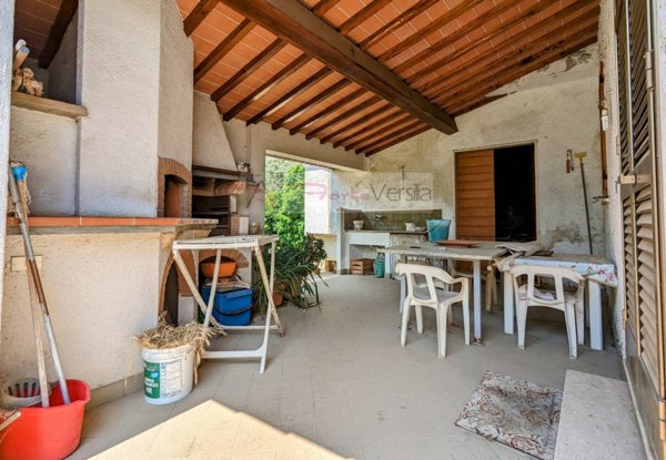 casa indipendente in vendita a Seravezza in zona Fabiano