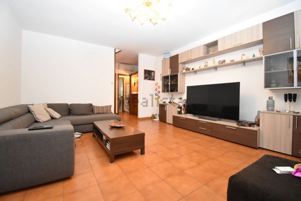 casa indipendente in vendita a Seravezza in zona Ripa