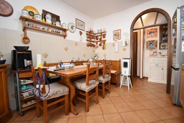 appartamento in vendita a Seravezza in zona Querceta