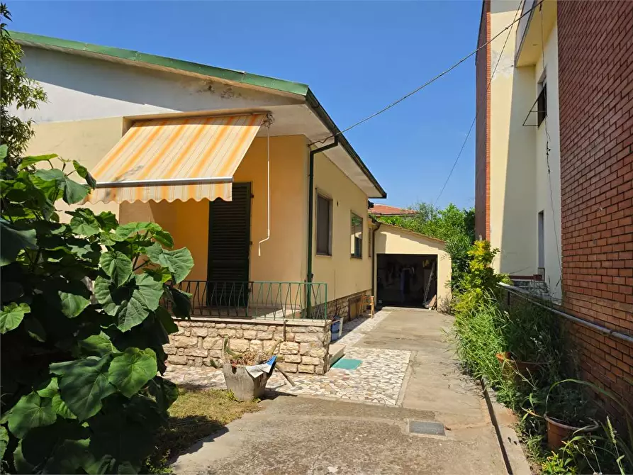 casa indipendente in vendita a Seravezza in zona Ripa