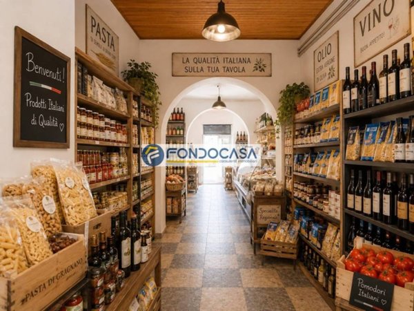 negozio in vendita a Seravezza in zona Fabiano