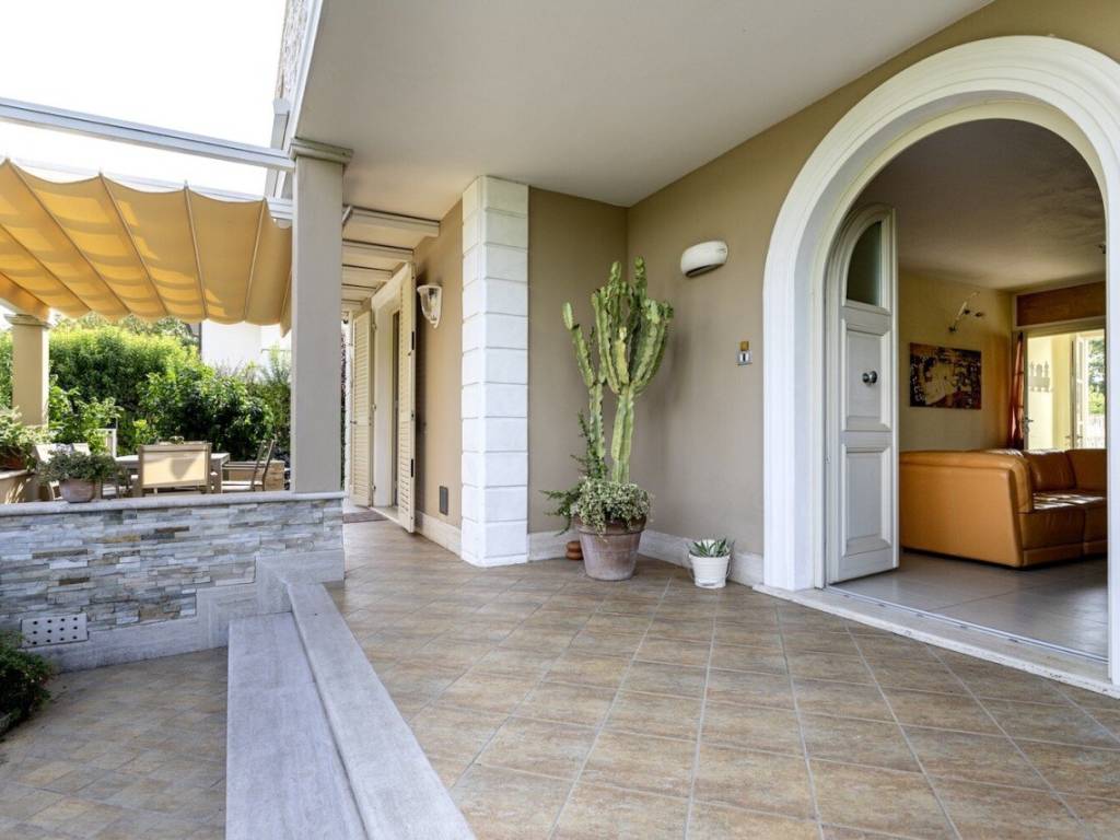 casa indipendente in vendita a Seravezza