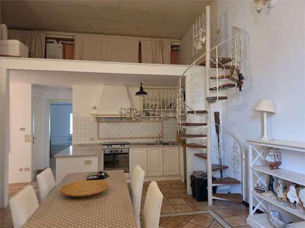 appartamento in vendita a Seravezza in zona Querceta