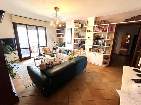 appartamento in vendita a Seravezza in zona Querceta