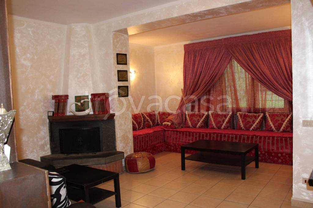casa indipendente in vendita a Stazzema