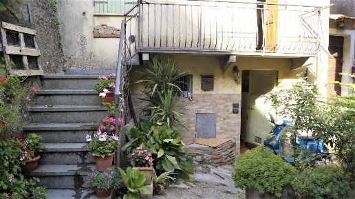 casa indipendente in vendita a Stazzema in zona Terrinca