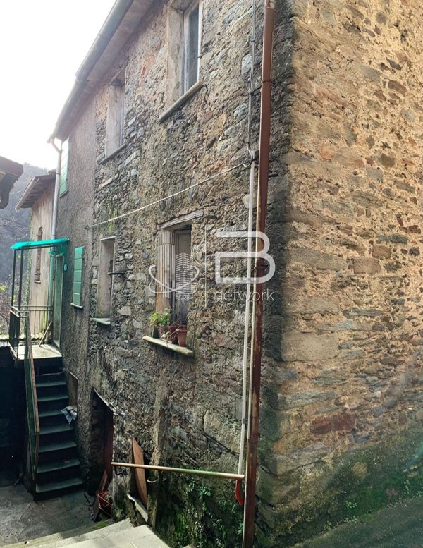 rudere in vendita a Stazzema