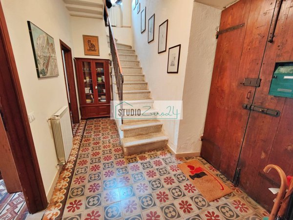 casa indipendente in vendita a Stazzema in zona Campagrina