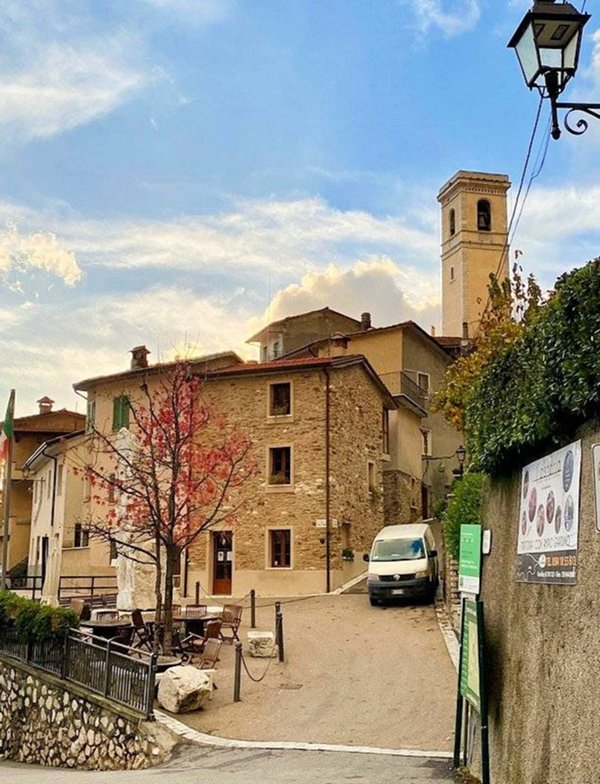 casa indipendente in vendita a Stazzema in zona Levigliani