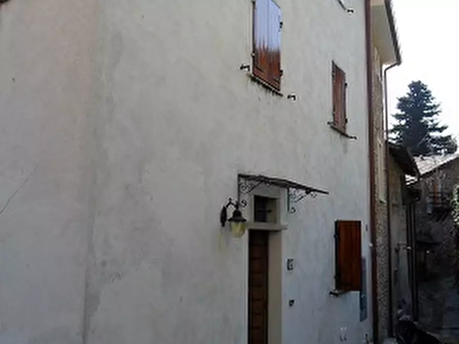 casa indipendente in vendita a Stazzema