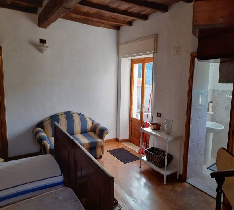 casa indipendente in vendita a Stazzema